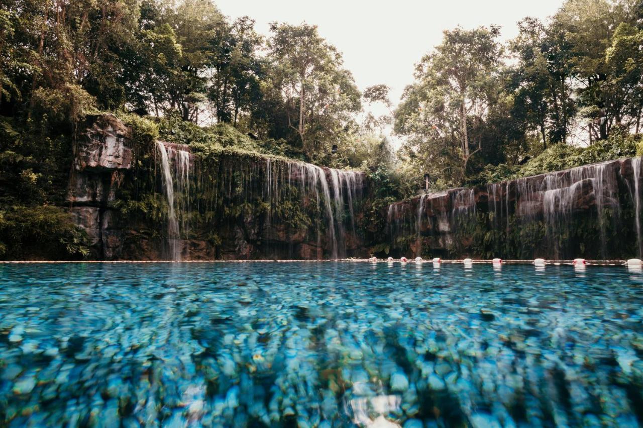 Philea Resort & Spa Malacca Esterno foto